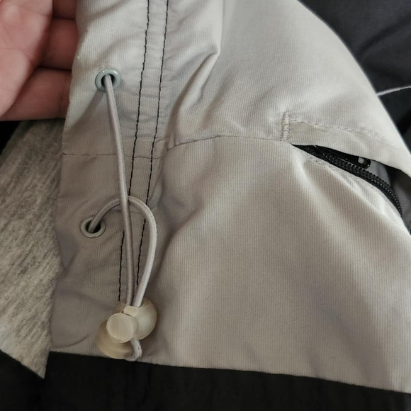 Men's Vintage Nike Black and White Jacket Size XL (See Measurements) - Picture 4 of 9